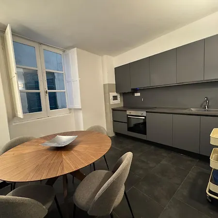 Smart By Vrmd Hospitality Апартаменты *